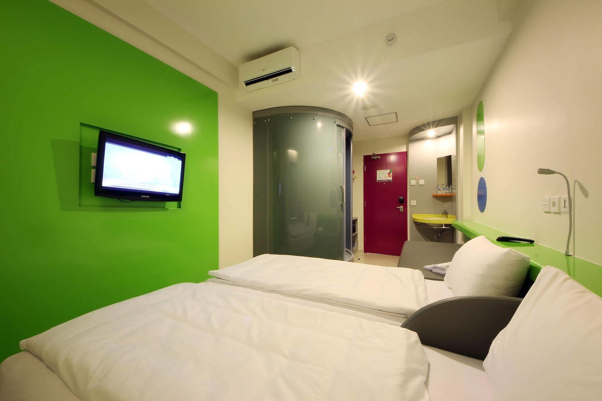 Pop! Hotel Kuta Beach Eksteriør bilde